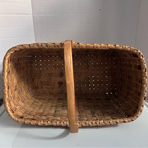 Vintage Woven Splint Basket With Fixed Wooden Handle - Picture 2 of 8